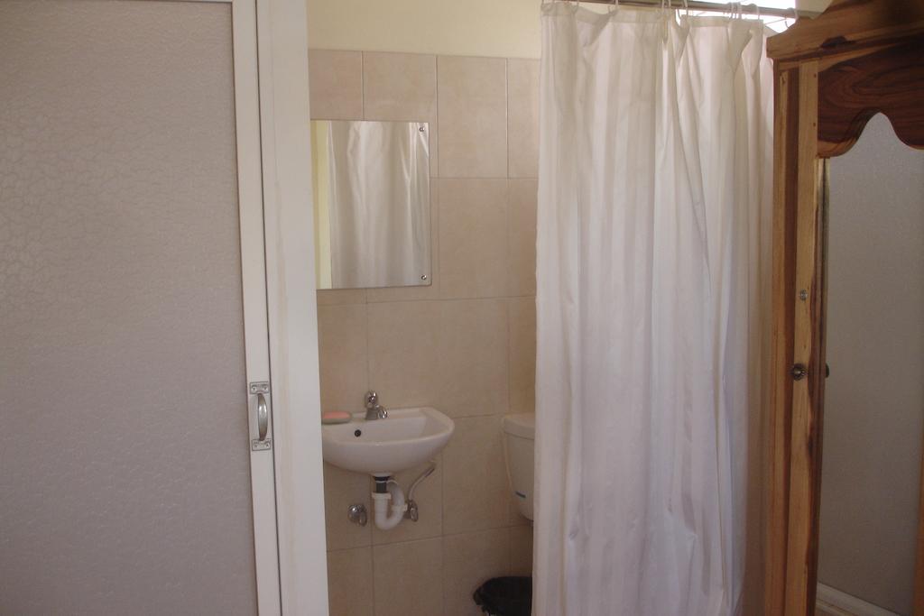Finjam Cottage Порт-Антоніо Номер фото